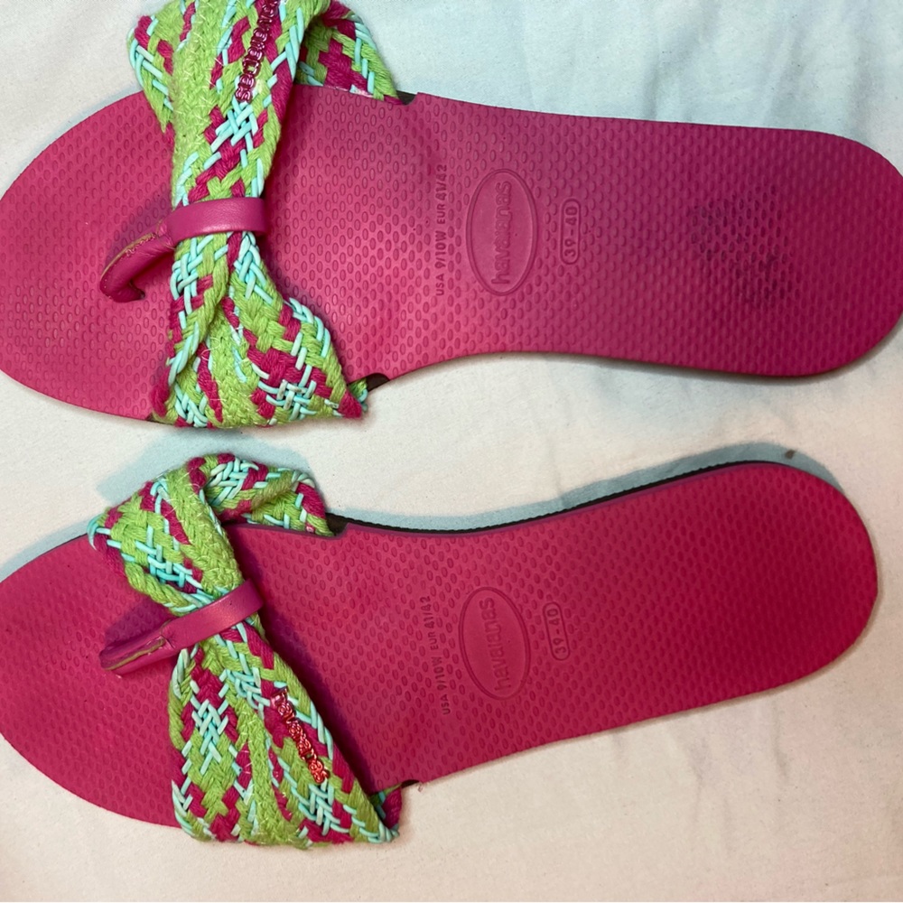 Havainas Slides pink floral Women’s 9/10